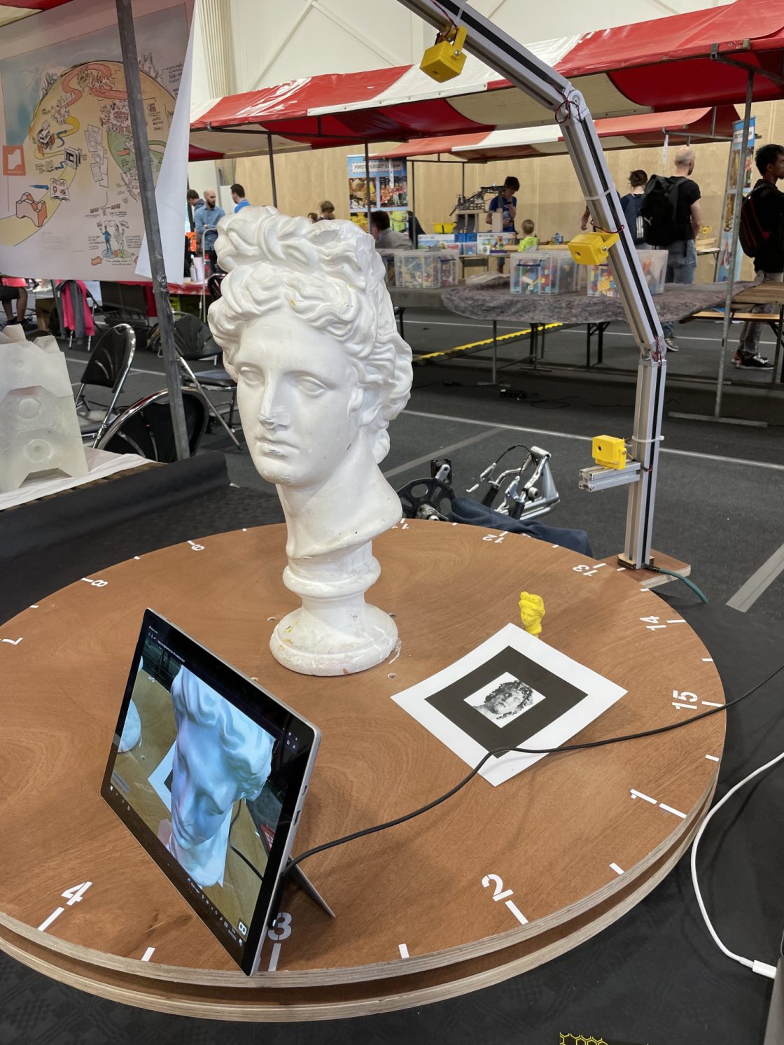 3D scanner arm op Maker Faire